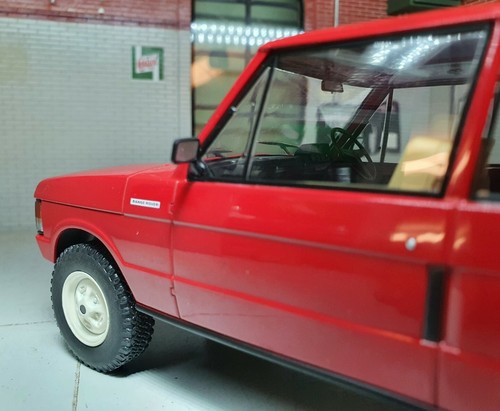 Range Rover Classic 1976 Red V8 Suffix A 3.5 Masai Whitebox 1:24 Scale Model - Picture 3 of 12