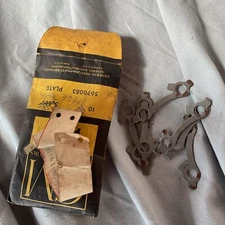 8 Lot Trunnion Bearing Lock Plate Gm# 5670083 1949 1950 1951 1952 1953 1954