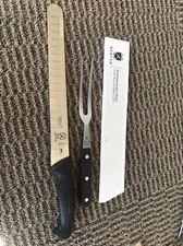 Mercer Culinary M23011 Slicer Knife And Fork 10.5" Blade High Carbon SS