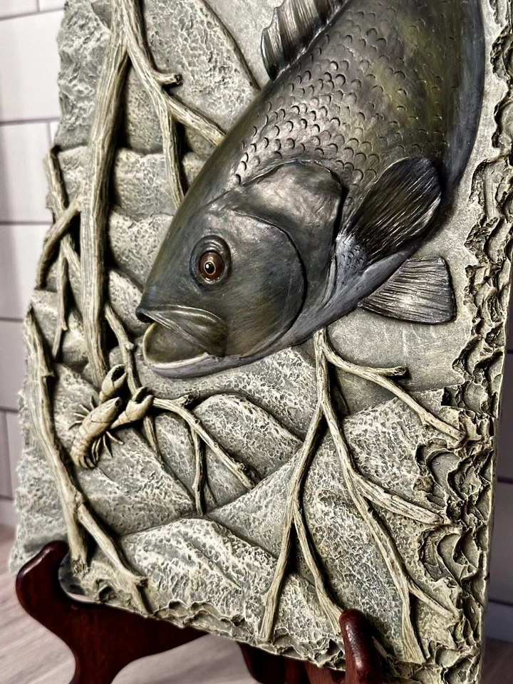 Plaster / Resin Bass Fish With Crawfish Plaque Wall Décor 8 " x 13 " - Image 2 of 4