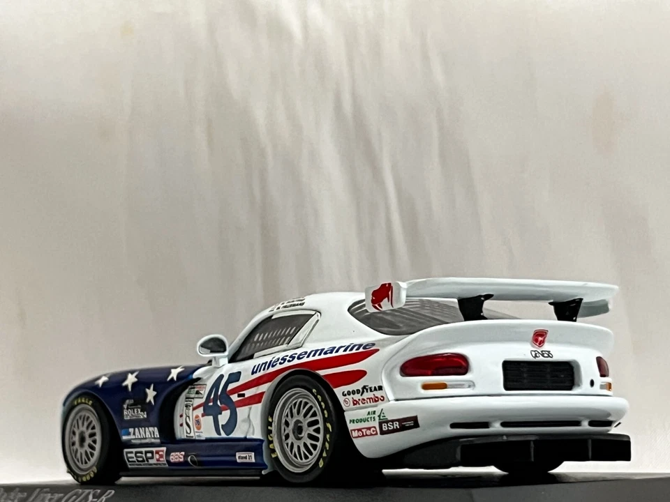 1/43 Dodge Viper GTS-R 2002 24 Hours of Daytona car #45 Minichamps used - Image 2 of 4