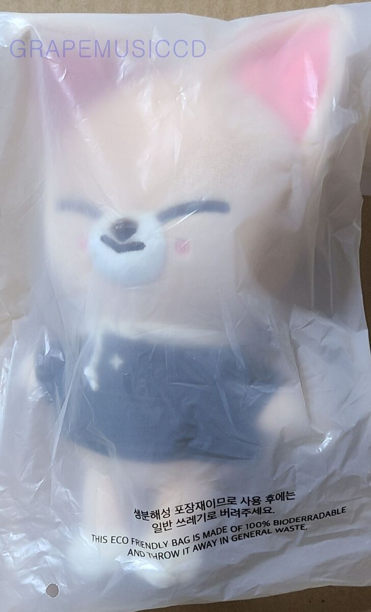 STRAY KIDS SKZ'S MAGIC SCHOOL OFFICIAL MD GOODS SKZOO PLUSH STRAY KIDS SKZ'S MAGIC SCHOOL OFFICIAL MD GOODS SKZOO PLUSH