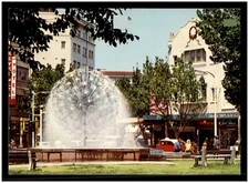 Postcard RPPC - El Alamein Fountain, King's Cross, Sydney, N.S.W.