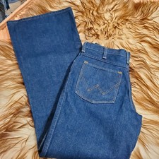 70s VTG Wrangler Bell Bottom Jeans w/Large Bell High-rise Classic Style Slim Fit