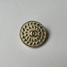 CHANEL CC Button  Fabric Swatch, Blanc 00100, Authentic from Boutique NWT