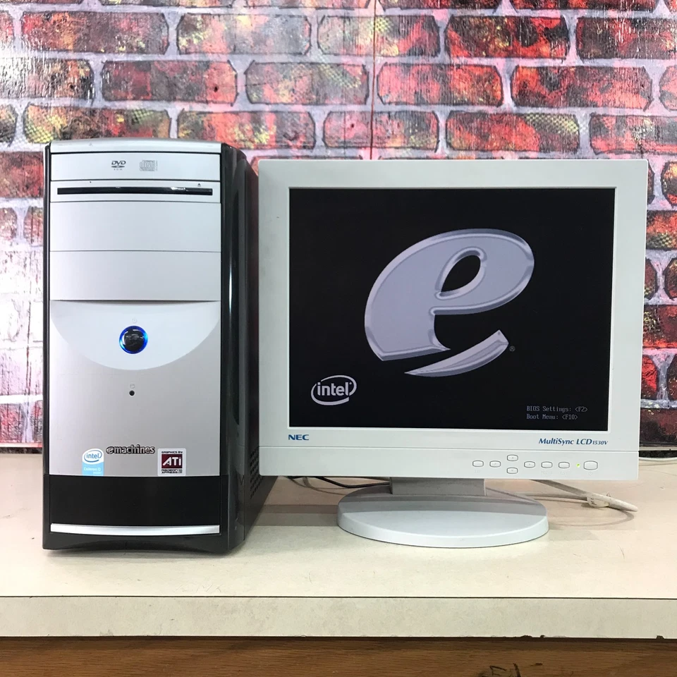 PC retro para juegos eMachines T3516 Celeron D 3,20 GHz 512 MB de RAM (Windows 7 Pro) Foto 2 de 4