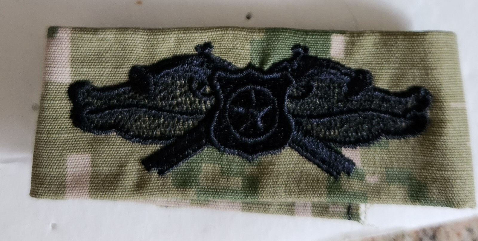 Picture 1 of 1