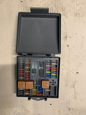 JAGUAR XJ XJ6 X350 RELAY FUSE BOX 2W93-14A073-BE