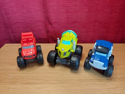 Blaze & The Monster Machines Slam & Go Blaze & Crusher & Talking Zeg Large Scale