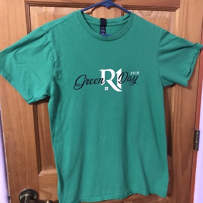 GREEN DAY BAND R1 2018 MED T SHIRT - ONLY 1 ON EBAY - Close Ups Are Actual Color