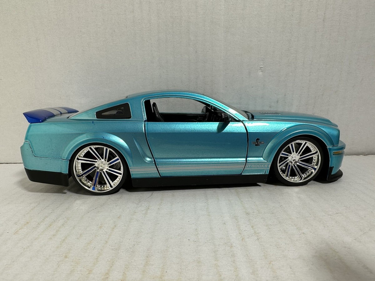 JADA BIGTIME BTM 2008 FORD SHELBY GT-500KR CANDY BLUE 1:24
