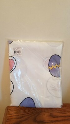 EASTER SHOWER CURTAIN WITH EGGS AND BUNNIES - BRAND NEW
