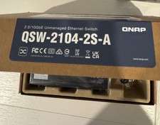QNAP QSW-2104-2S-A Plug Play 6-port 10 2.5GbE Unmanaged Ethernet Switch