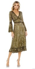 MAC DUGGAL GREEN 5591 Sz 8 EMBELLISHED 3/4 SLEEVE V-NECK A-LINE MIDI DRESS