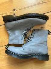 Doc Martens size 7 Ambassador leather lace-up boots