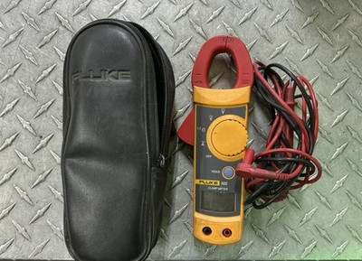 Fluke 322 Clamp Meter With Fluke Leads - Tested in Working Order New Battery