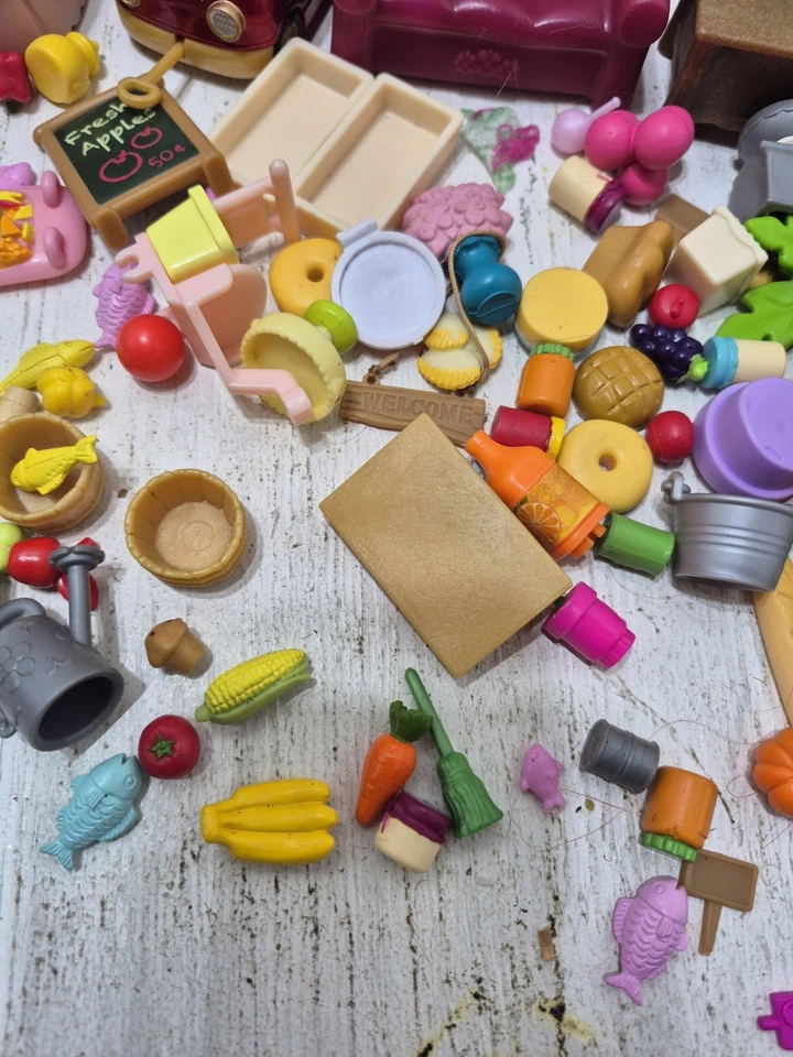 Lote de Muebles y Accesorios Alimentos Lil Woodzeez Calico Critters Piezas Juguetes Foto 3 de 4