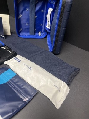 6.5 x 4.5” UNITED AIRLINES Away Business Class Amenity Kit Blue