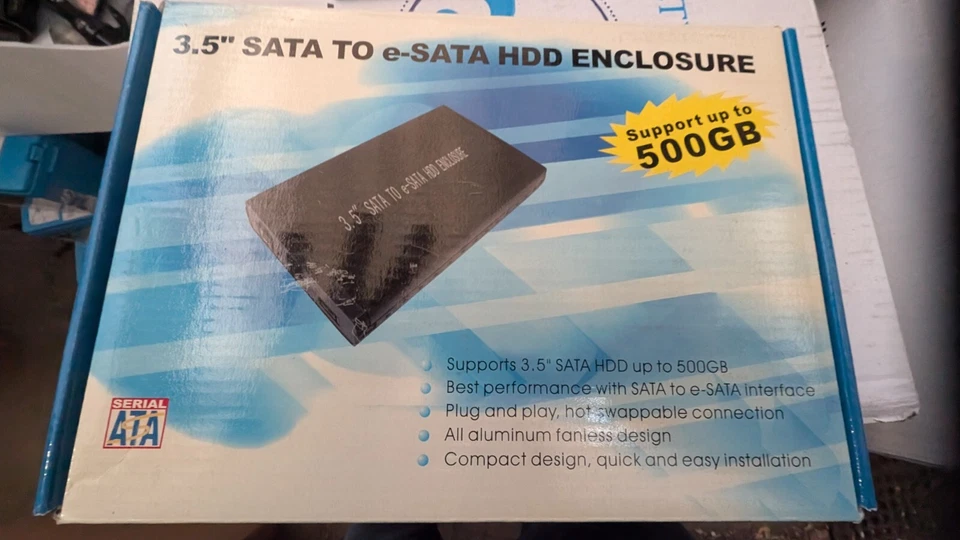 3.5 SATA e-SATA Aluminum Hard Disk Drive External Enclosure Case NEW 3.5 Powered - Image 2 of 4