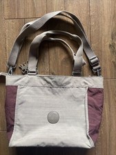 Borsa Kipling Shopper S in ottime condizioni beige marrone talpa K16640-99U borsa tote in ottime condizioni