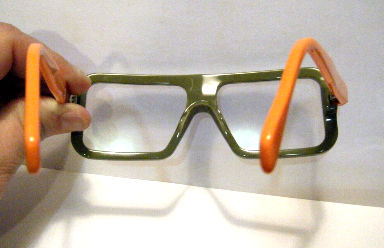 Picture 5 of 10