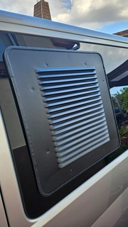 VW T5 T6 Lüftungsgitter Schiebefenster links original schwarz HKG Airvent