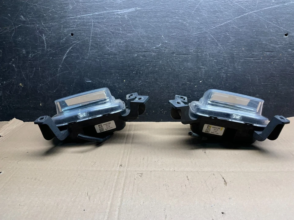 Juego de luces antiniebla laterales izquierda+derecha GMC Terrain 2016 a 2017 OEM v1824 DG Foto 4 de 4