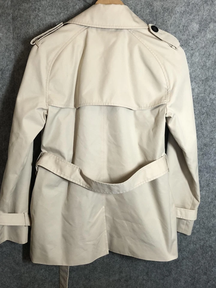 Chaqueta Coach New York Mujer Pequeña Beige Gabardina Cinturón Doble Pecho Foto 4 de 4