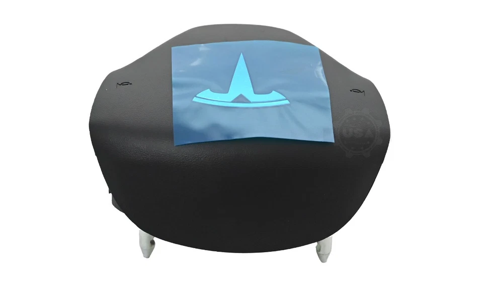 2017-2023 Tesla Model 3 Model Y OEM 1508347-00 1508347-00-D Front Steering Wheel - Image 4 of 4