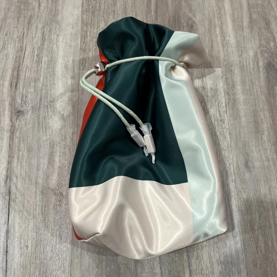 Nova Bolsa de Cetim La Mer Maquiagem Cosmética Pescoço - Imagem 4 de 4