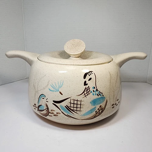 Vtg MCM Red Wing Pottery Bobwhite Quail Pattern Casserole Dish 4 Qt EUC