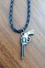 Halskette Pistole Necklace Revolver Peacemaker x