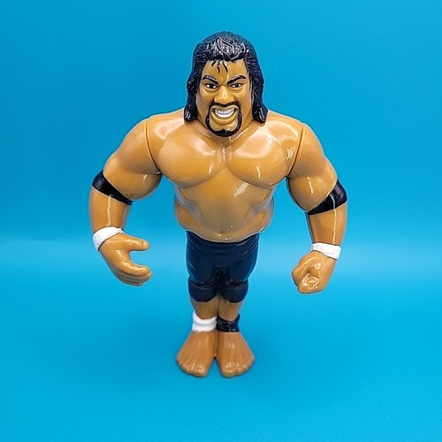WWF WWE FATU SERIES 10 BLUE CARD wrestling HASBRO ...