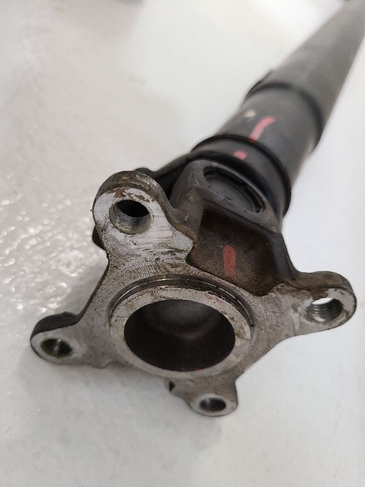 2013-2016 HYUNDAI SANTA FE Rear Drive Shaft SWB Sport 493004Z200