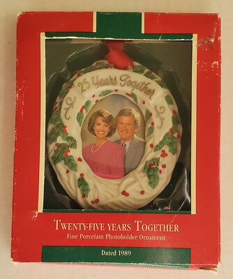 Hallmark Twenty Five Years Together Christmas Ornament Picture Frame VTG 1989