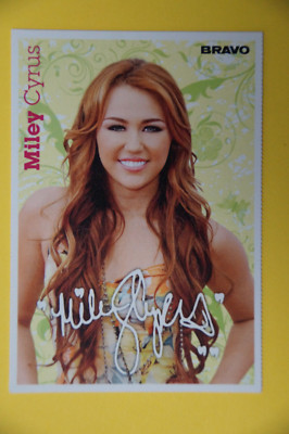 Miley Cyrus - rare 2011 Bravo magazin card - German card - excellent con