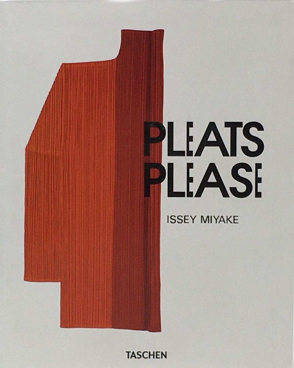 PLEATS PLEASE ISSEY MIYAKE STORMY RED（PLEATS PLEASE ISSEY MIYAKE  