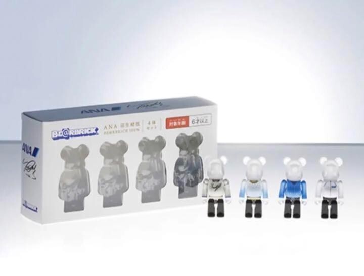 ANA × for Bearbrick Limited MEDICOM YUZU × BE RBRICK for ANA
