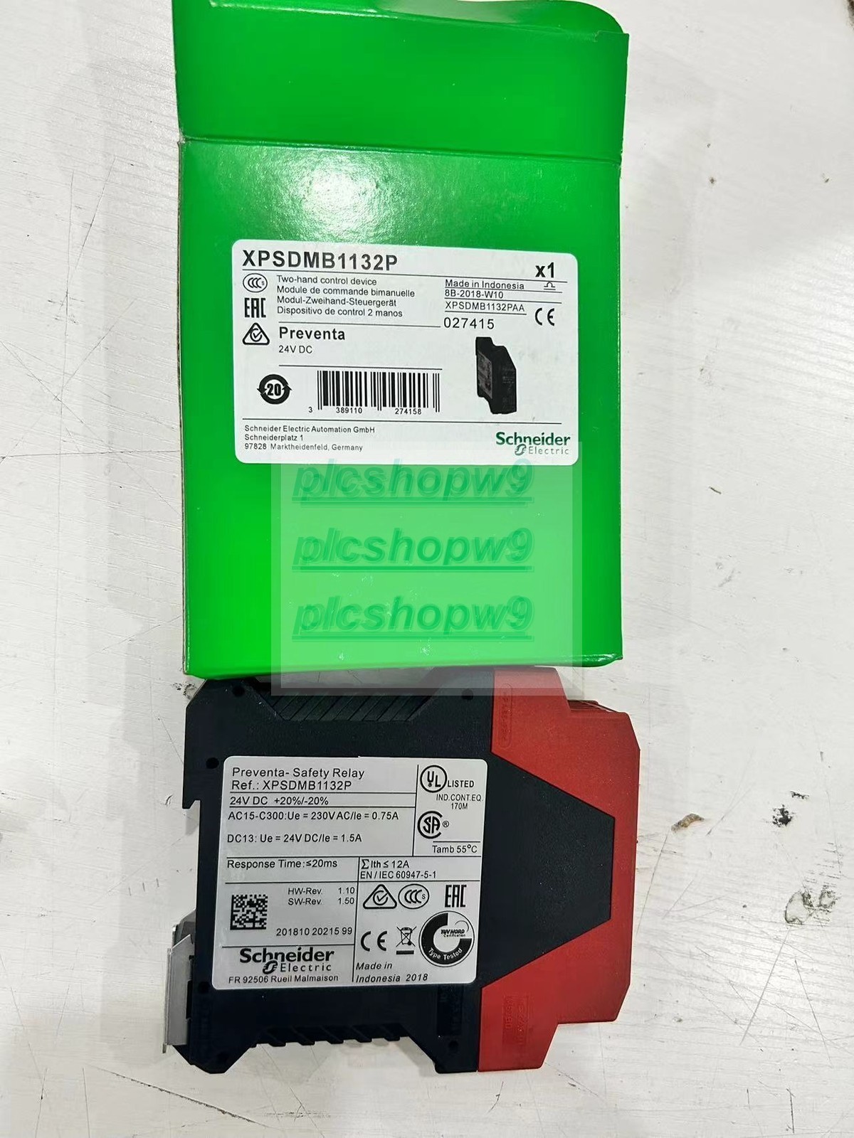 1PCS New Original  XPSDMB1132P NIB Safety Relay 24V  Fast delivery By DHL or UPS