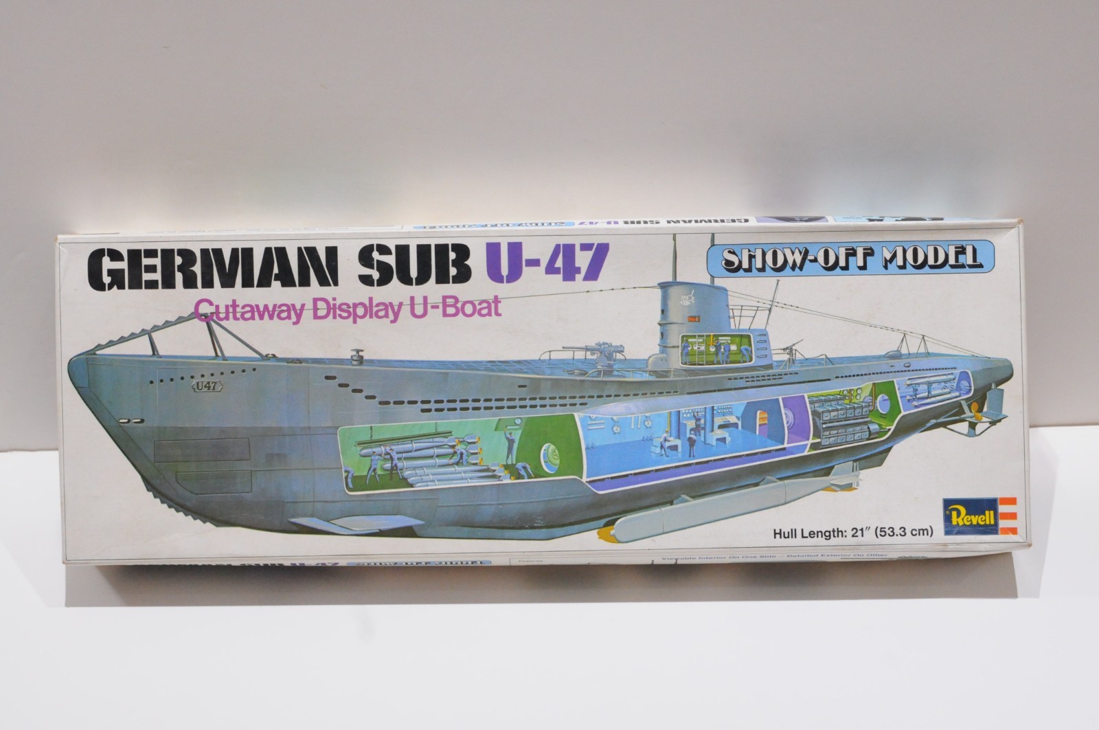 REVELL GERMAN SUB U-47 CUTAWAY GERMAN U-BOAT 21&rdquo; LONG PLAS