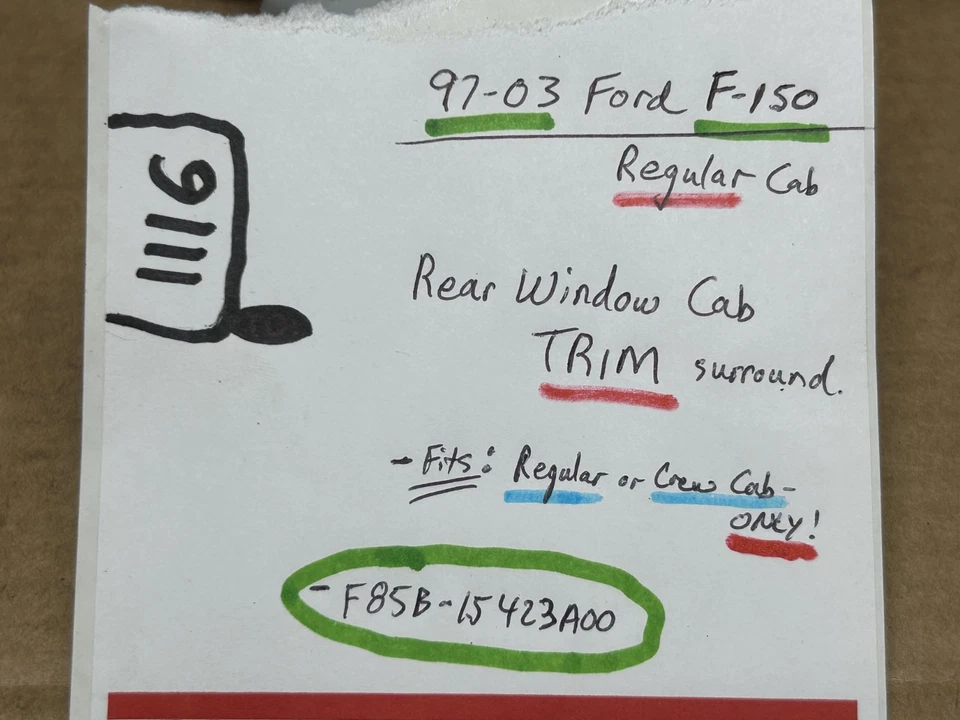 Ford F-150 97-03 REGULAR DOBLE CABINA solamente - VENTANA TRASERA EMBELLECEDOR MARCO ENVOLVENTE PLÁSTICO Foto 2 de 4
