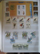 Lot de  timbres "VATICAN avec séries" neufs**+ cadeau pour 2 lots de mes ventes