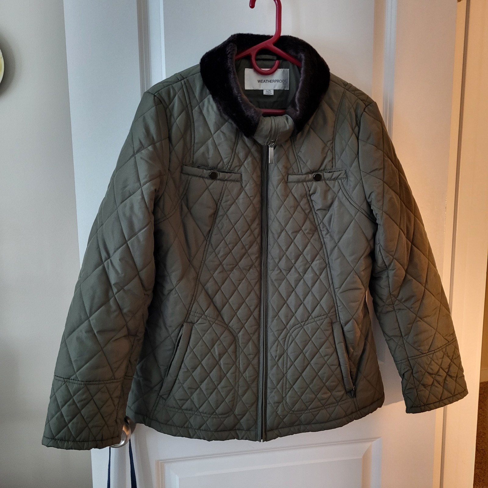 Weatherproof Jacket Wm's Size large - image 1