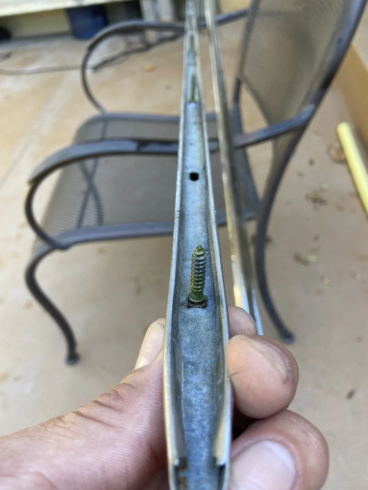 1962 Buick Lesabre Invicta Wildcat Quarter Panel Molding Trims - Image 3 of 4