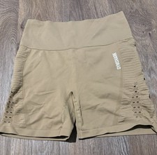 Gymshark Women's High-Waisted Sweat-Wicking Vital Shorts Size Large Beige