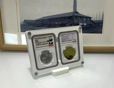 2 Grids White Color Desktop Display Frame Protective Case For NGC/PCGS Coin Slab