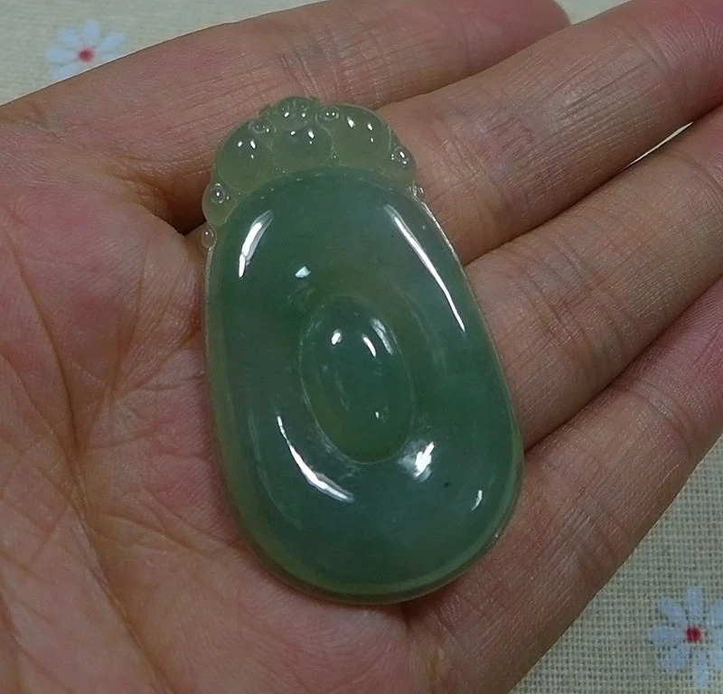 Colgante Ruyi Jadeíta Translúcido Helado Tipo A Natural Fino Foto 3 de 4