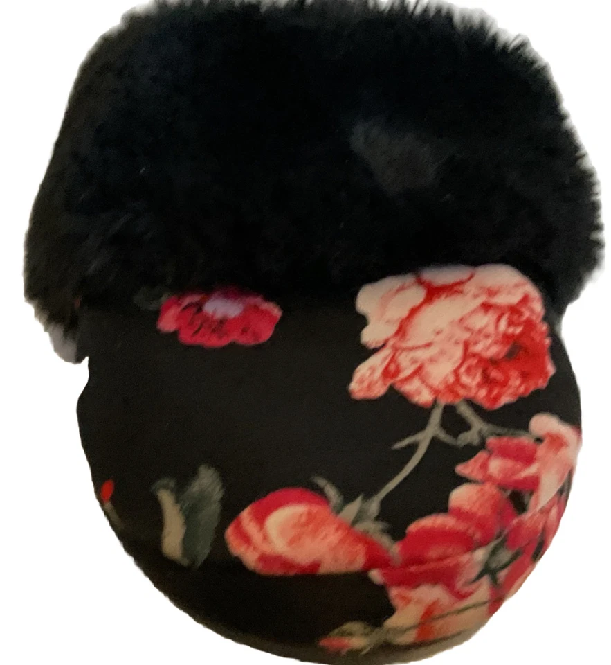 Zapatillas Victoria Secret Talla Pequeña 5-6 Nuevas con Etiquetas con Bolso Satinado Piel Floral Diseño Flor Foto 2 de 4