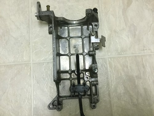Yamaha 40hp-60hp STARTING MOTOR BRACKET 62Y-81822-01-94, 4 stroke 4 Cylinder - Picture 3 of 4