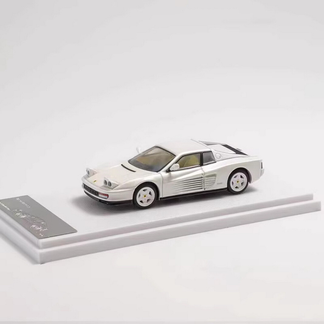Ferrari Testarossa ホワイト ミニカー XF Model 1/64 Scale Ferrari Testarossa F110 White Diecast Car
